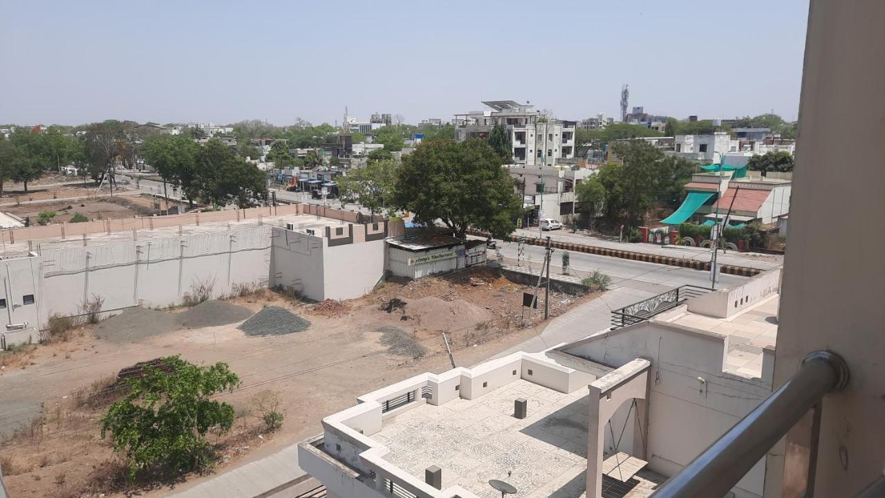 Hotel Hariram Tower Wardha المظهر الخارجي الصورة