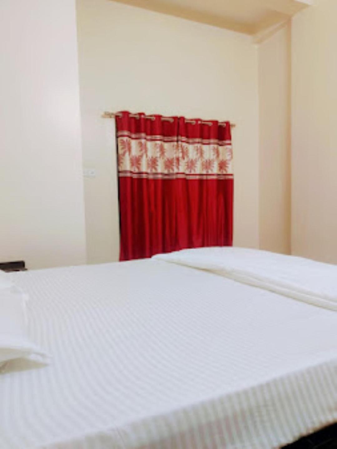 Hotel Hariram Tower Wardha المظهر الخارجي الصورة