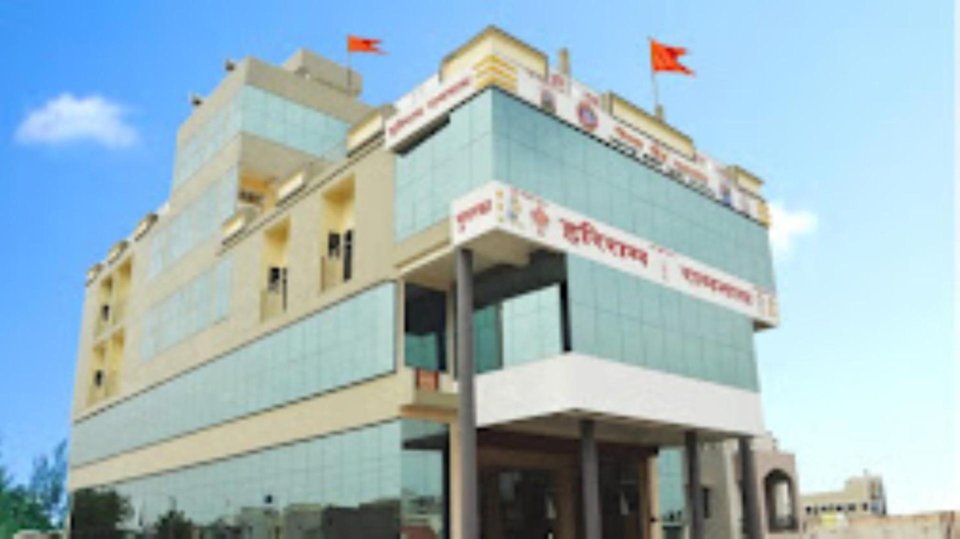 Hotel Hariram Tower Wardha المظهر الخارجي الصورة